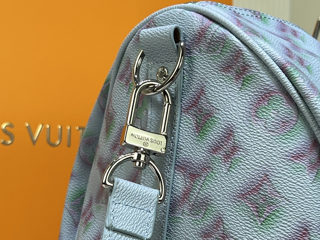Louis Vuitton Travel Bags Stylish 7542