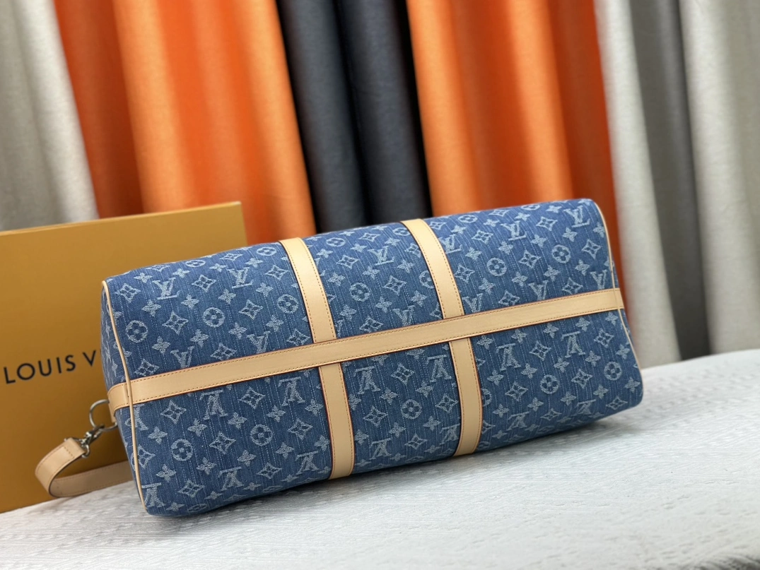 Louis Vuitton Travel Bags Timeless 2910