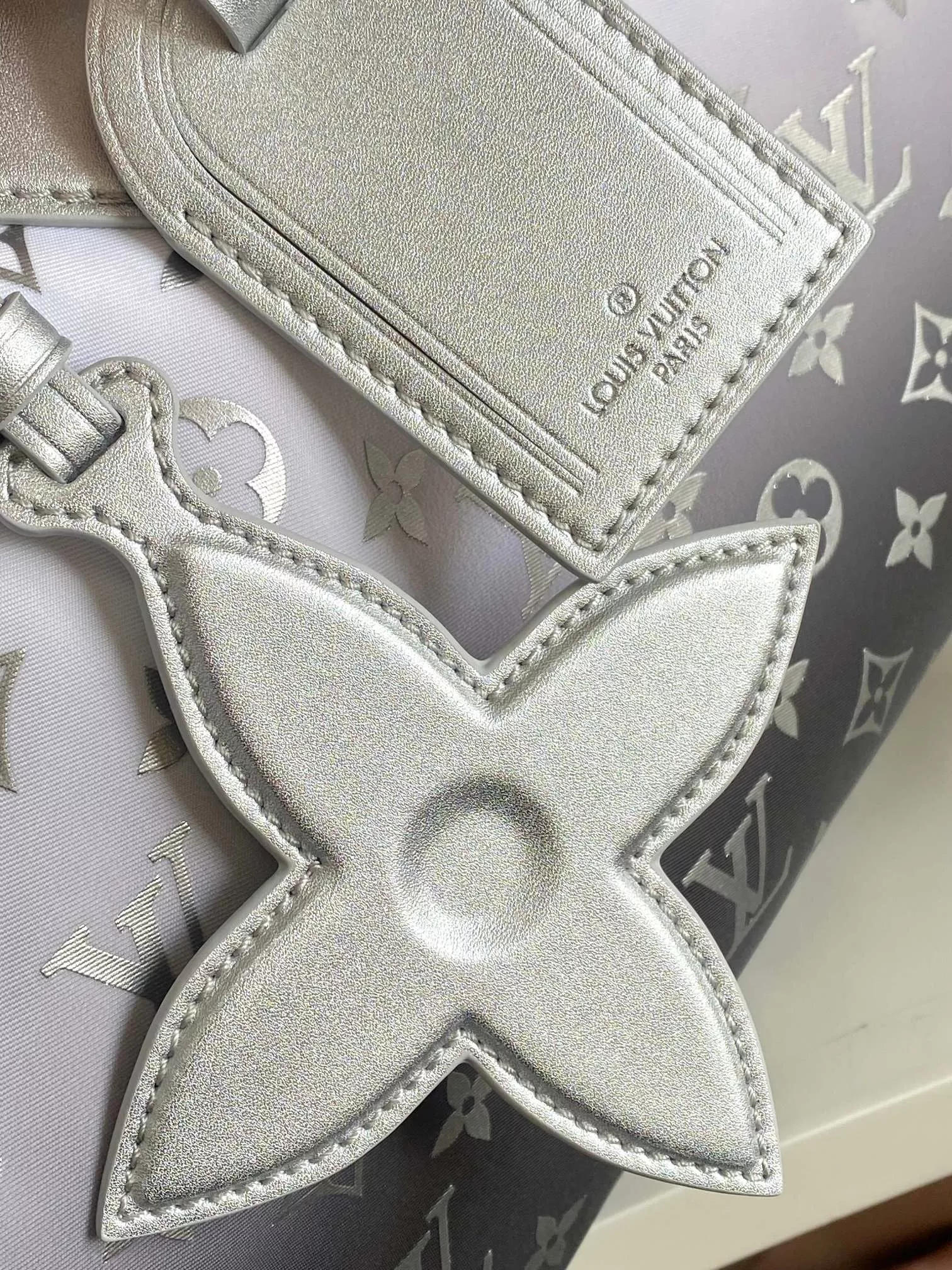 Louis Vuitton Travel Bags Timeless 3556