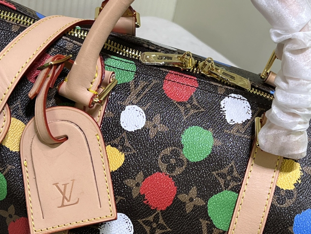 Louis Vuitton Travel Bags Timeless 6326