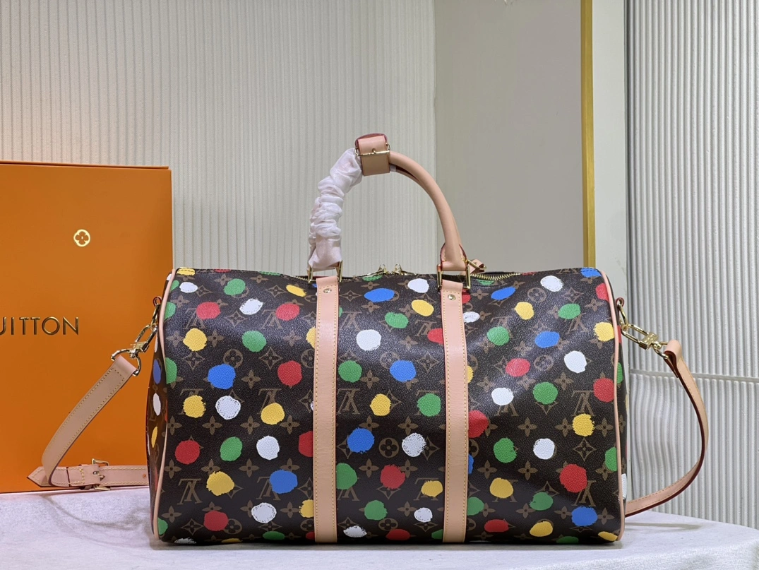 Louis Vuitton Travel Bags Timeless 6326