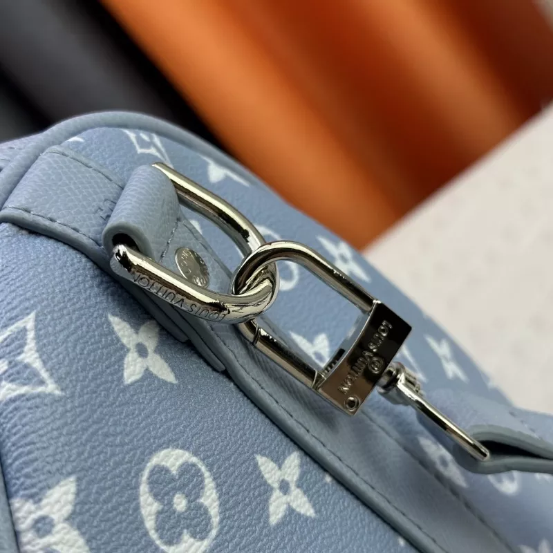 Louis Vuitton Travel Bags Trendsetting 4205