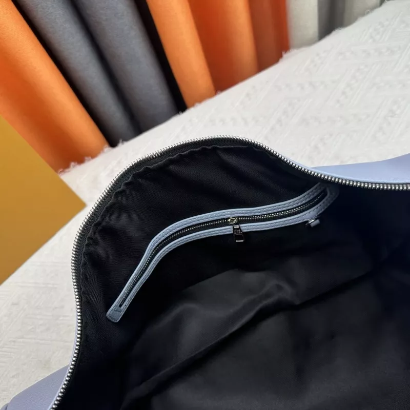 Louis Vuitton Travel Bags Trendsetting 4205