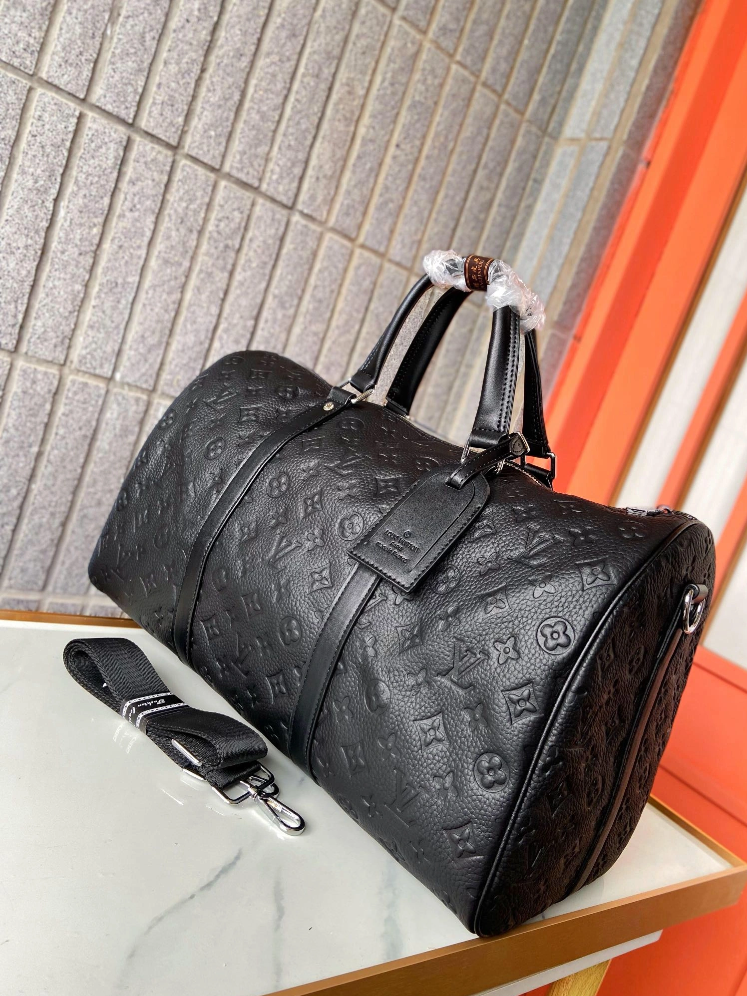 Louis Vuitton Travel Bags Trendsetting 6236