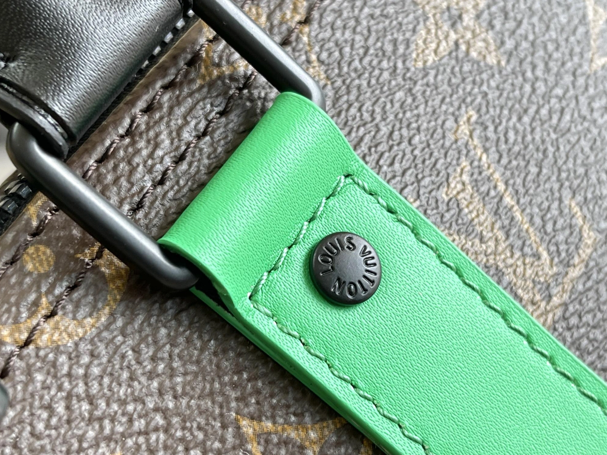 Louis Vuitton Travel Bags Unique 6053