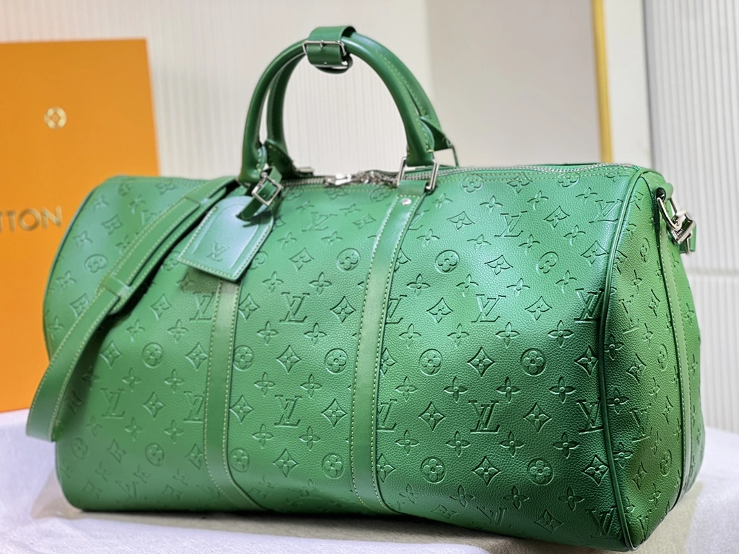 Louis Vuitton Travel Bags UrbanStyle 5334