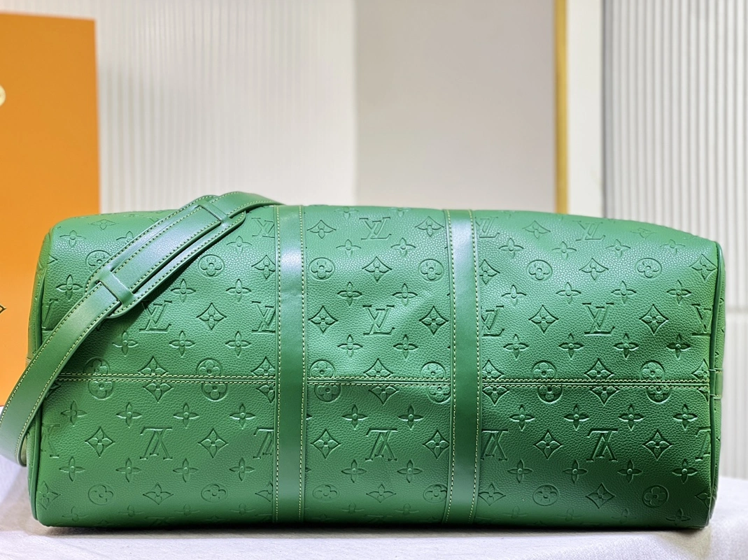 Louis Vuitton Travel Bags UrbanStyle 5334