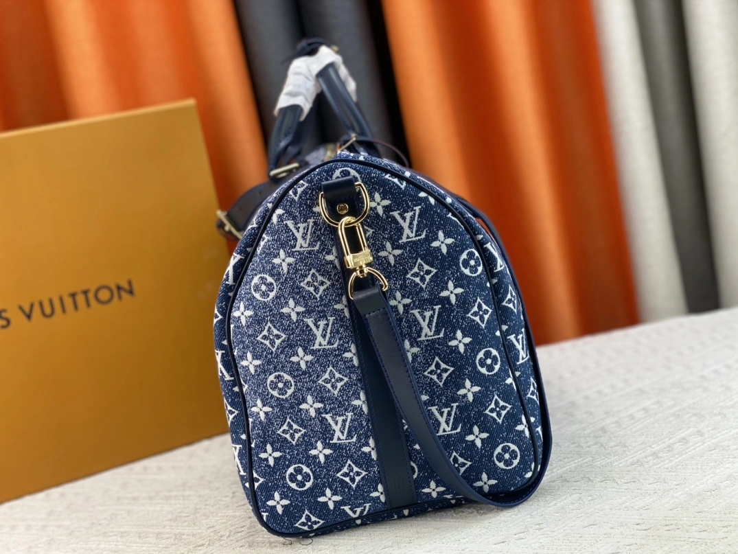 Louis Vuitton Travel Bags WellDesigned 153