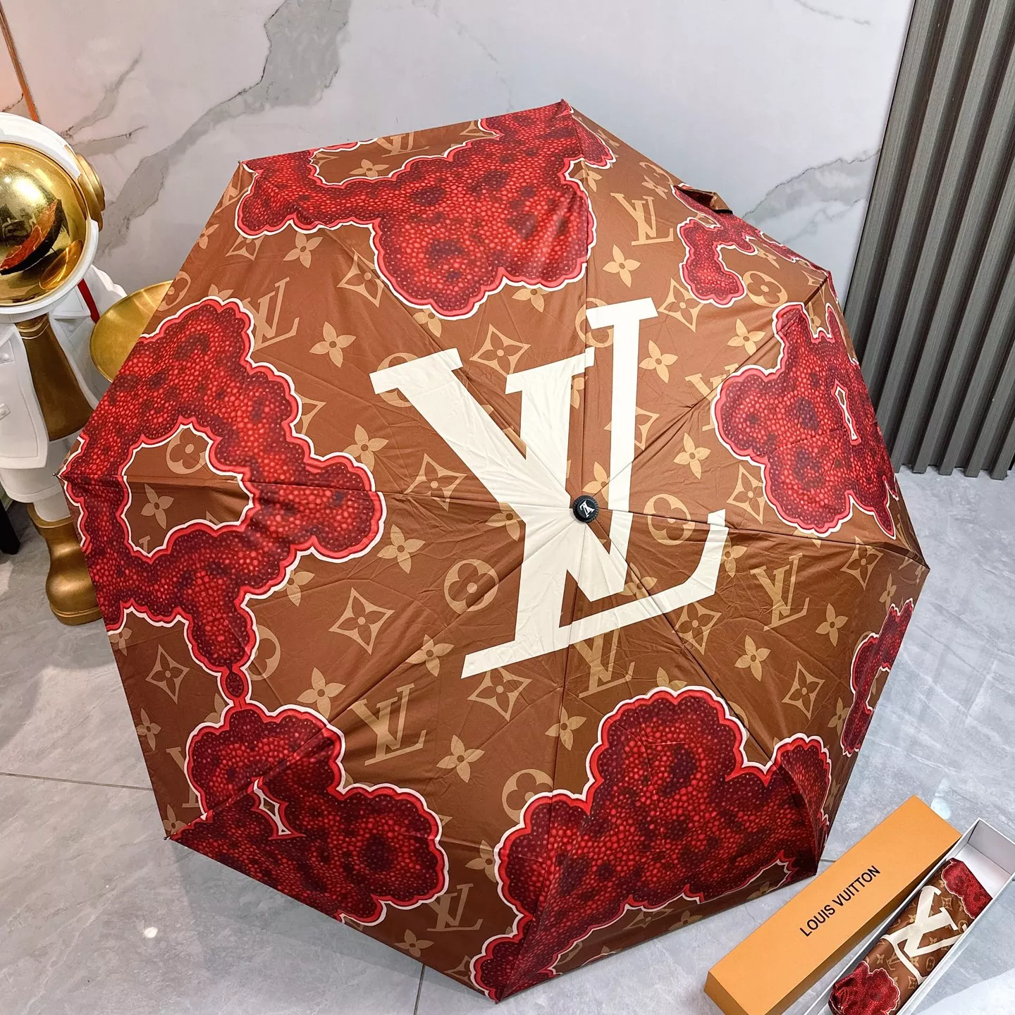 Louis Vuitton Umbrellas DailyWear 315