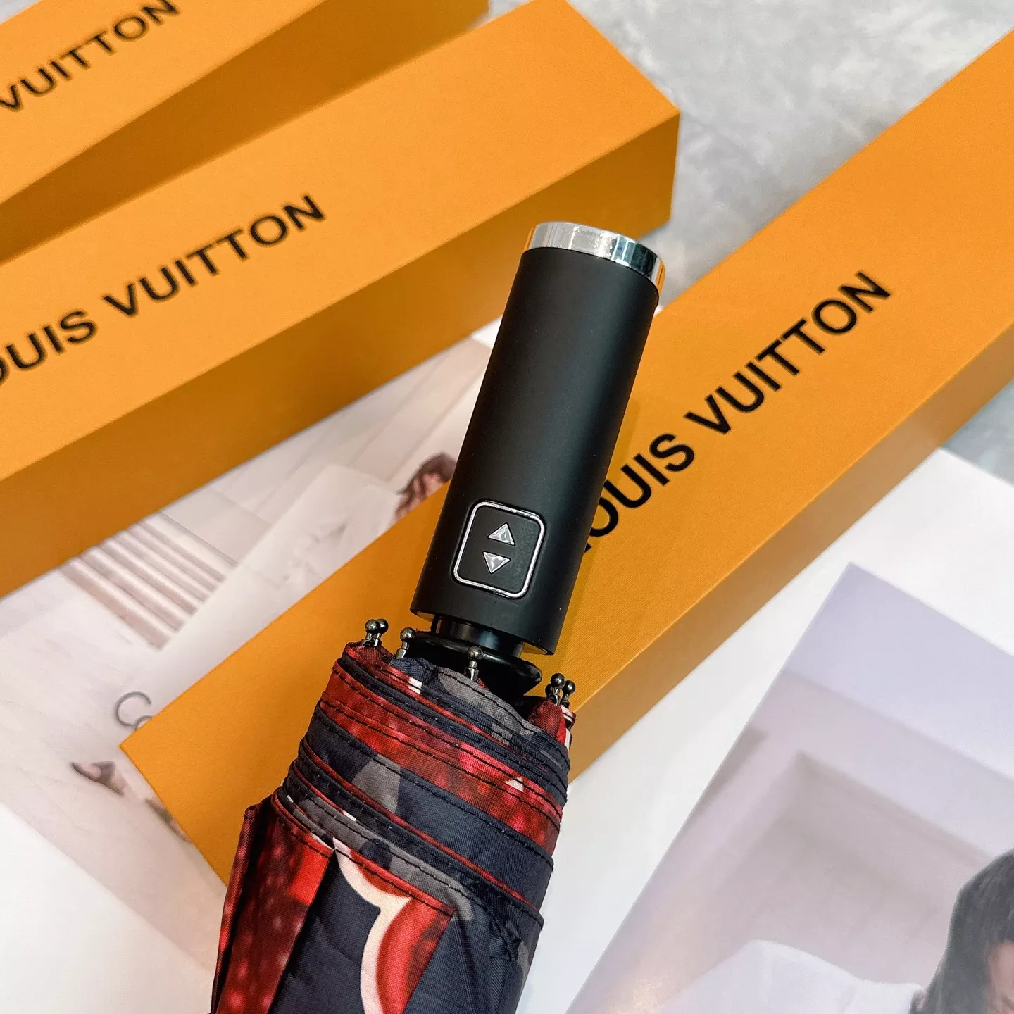 Louis Vuitton Umbrellas DailyWear 315