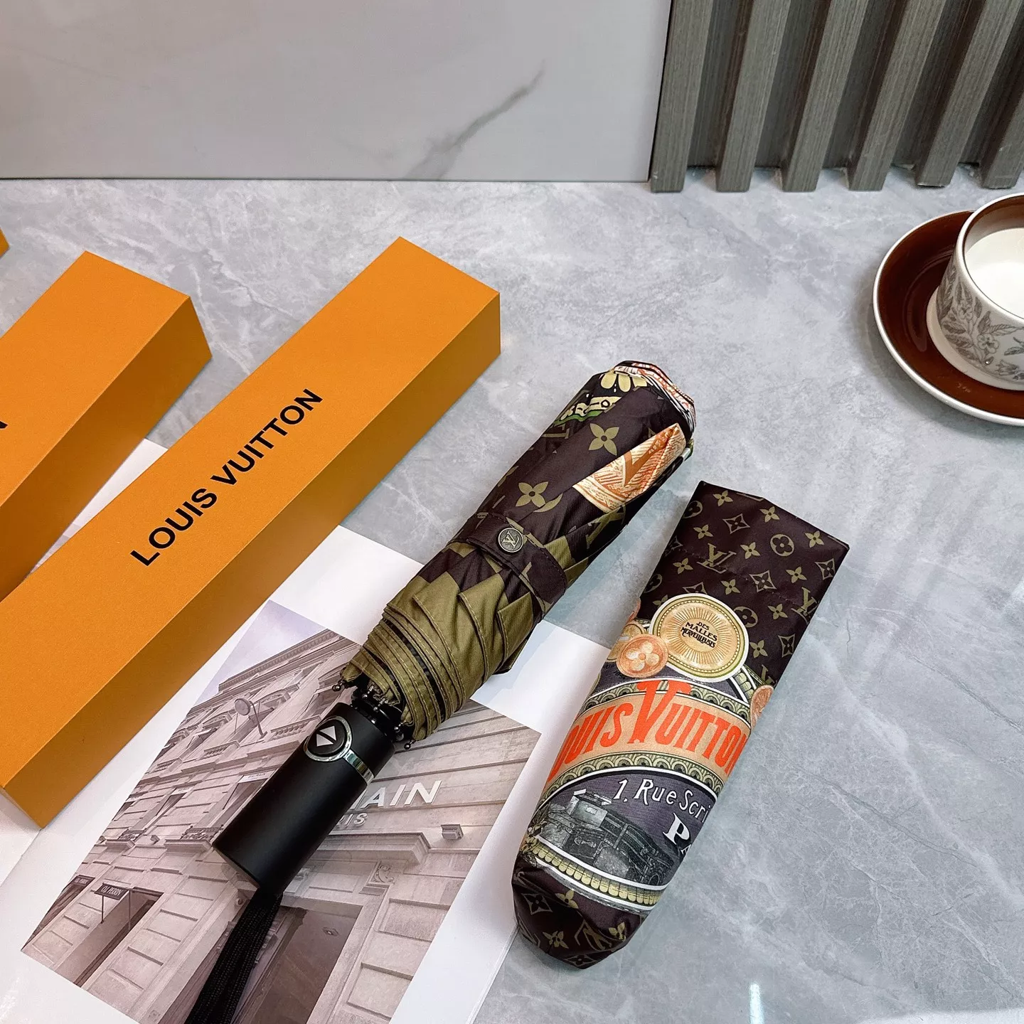 Louis Vuitton Umbrellas Timeless 9336
