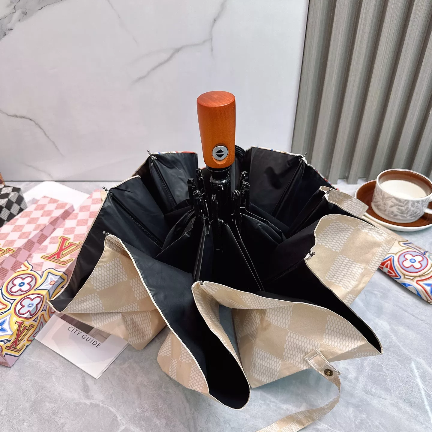 Louis Vuitton Umbrellas Unique 2622