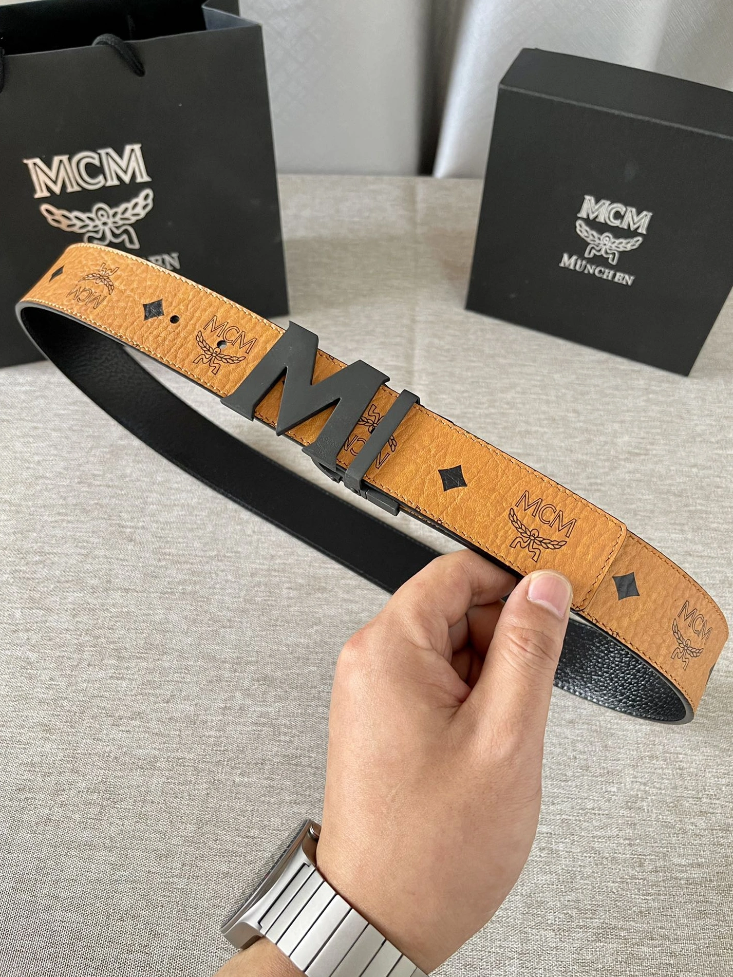 MCM AAA Quality Belts For Men Functional 6121