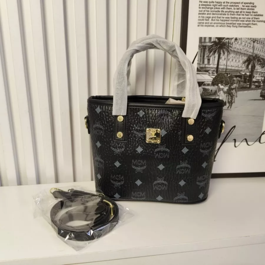 MCM Handbags For Women Durable 7386