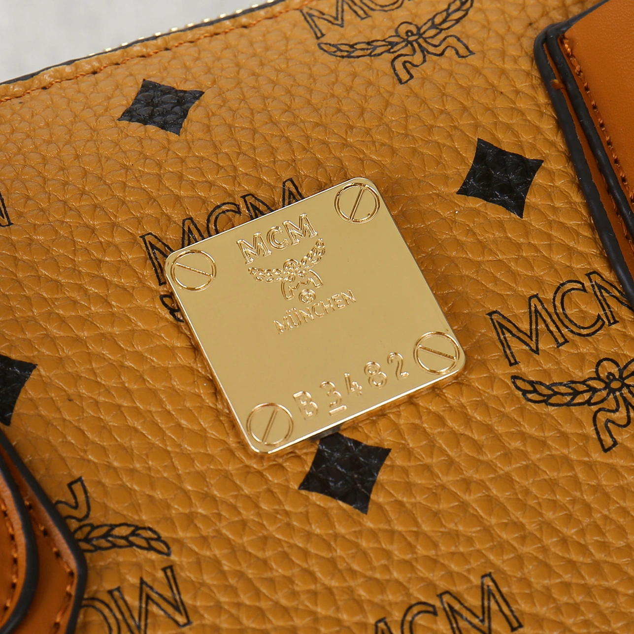 MCM Handbags For Women SmartChoice 7808