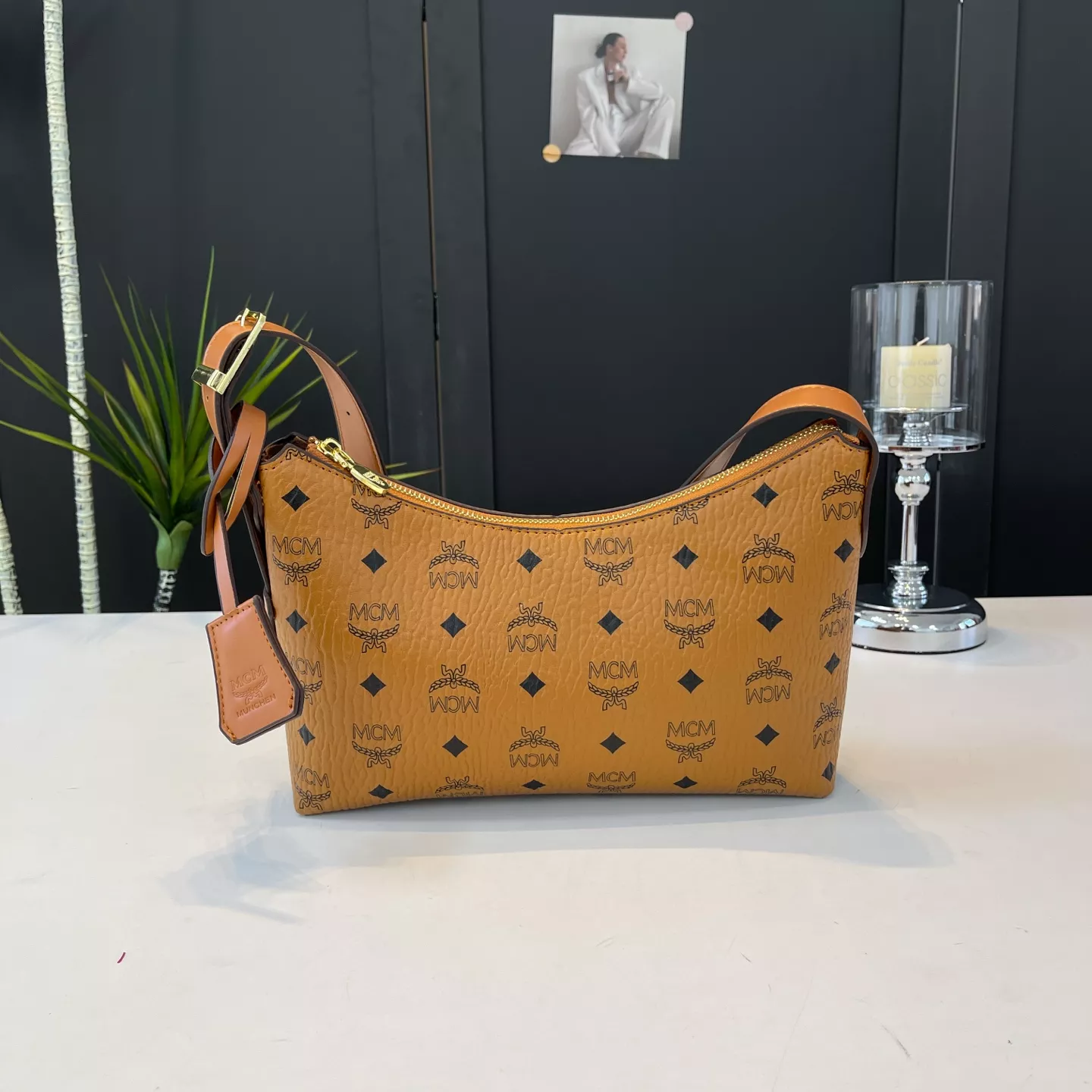 MCM Messenger Bags For Women AllSeason 6520