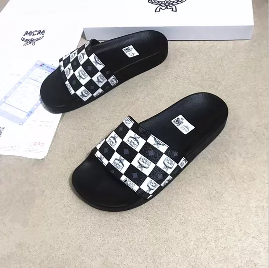 MCM Slippers For Men Classic 8497