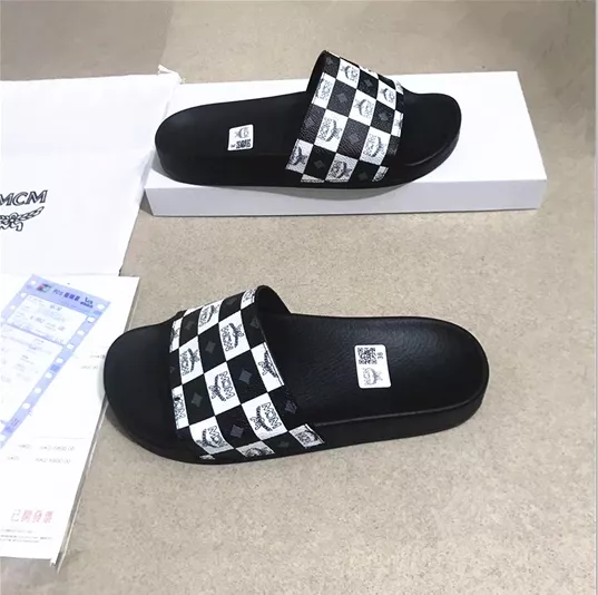 MCM Slippers For Men Classic 8497
