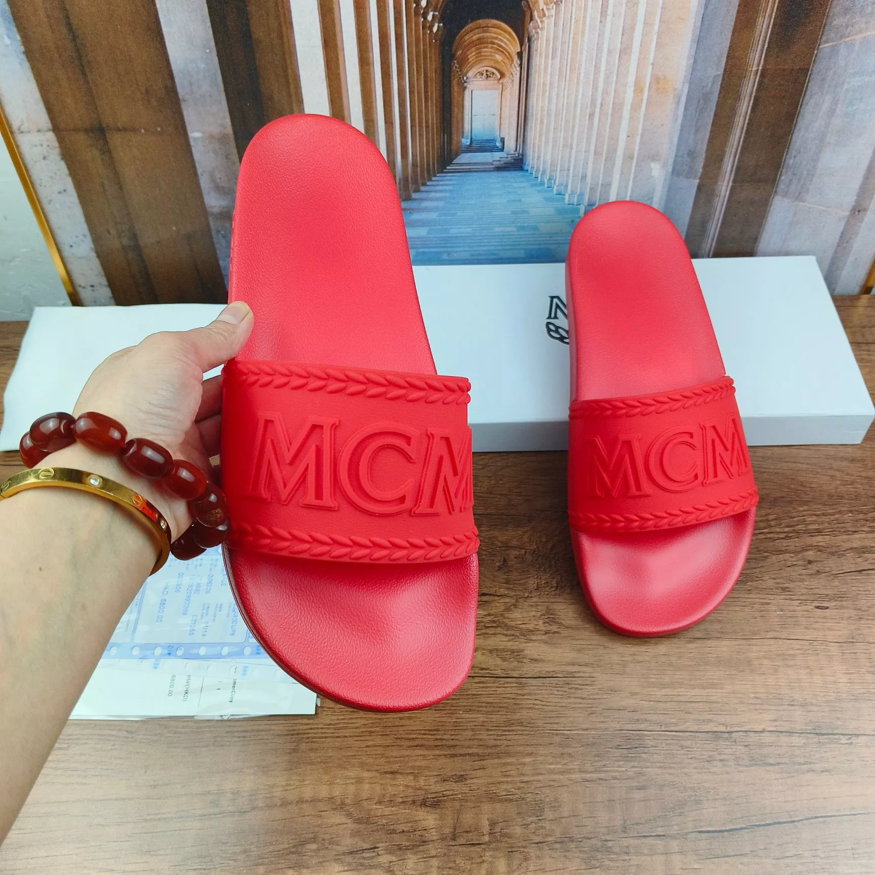 MCM Slippers For Men Fashionable 5877