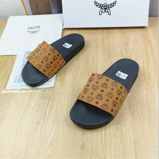 MCM Slippers For Men Functional 8930
