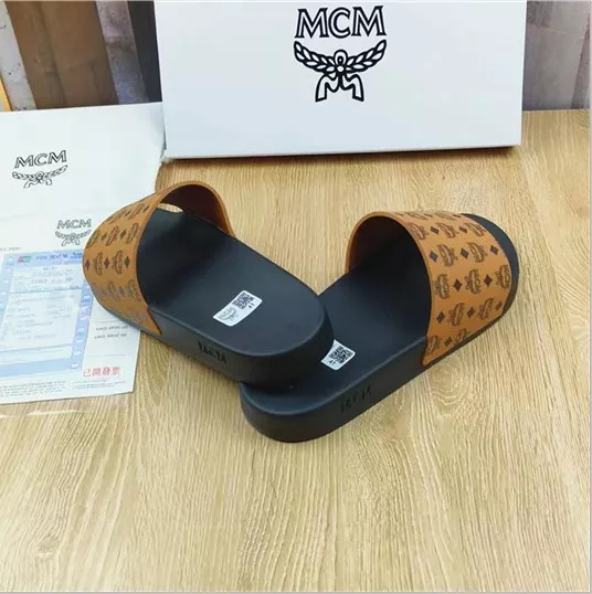MCM Slippers For Men Functional 8930