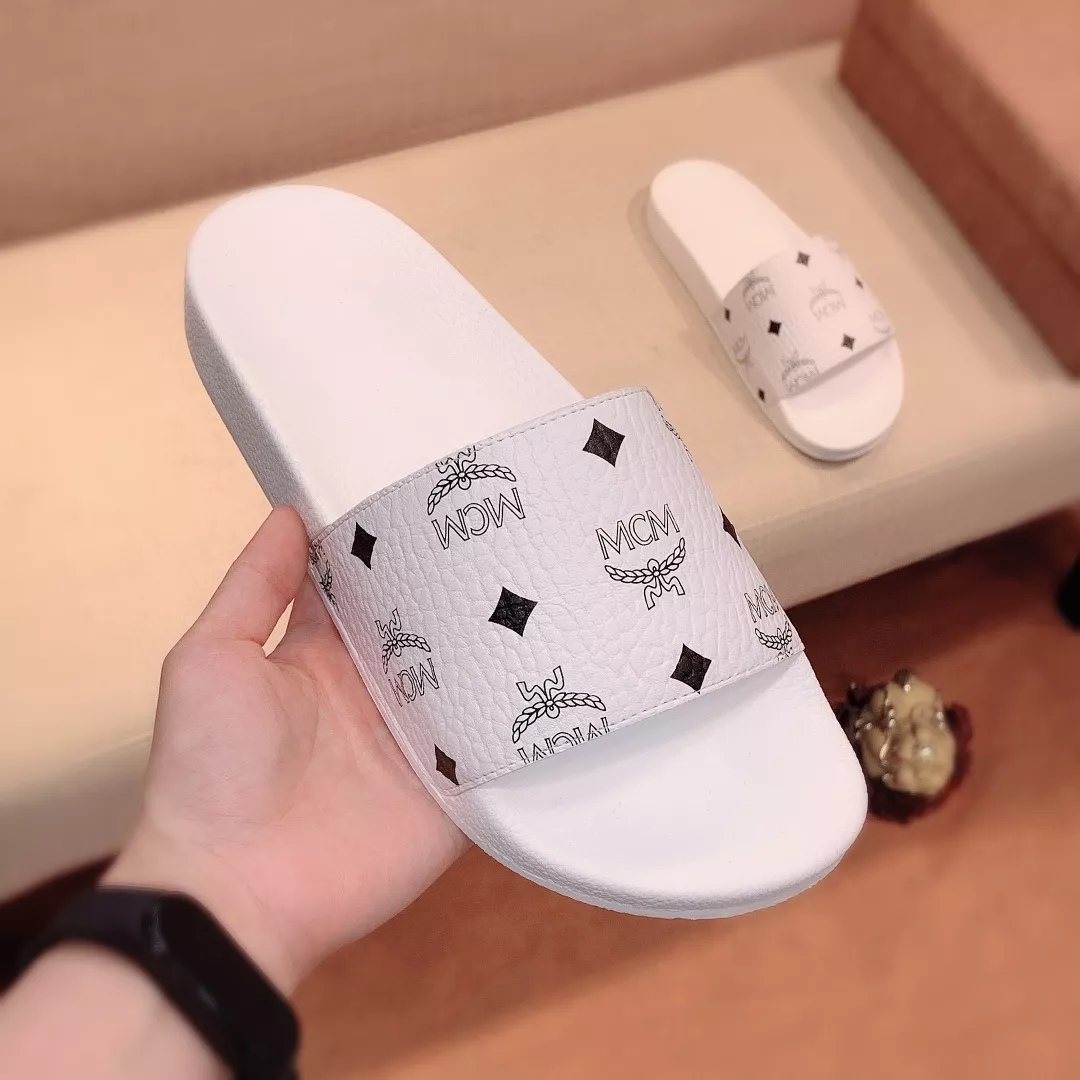 MCM Slippers For Women Durable 2332