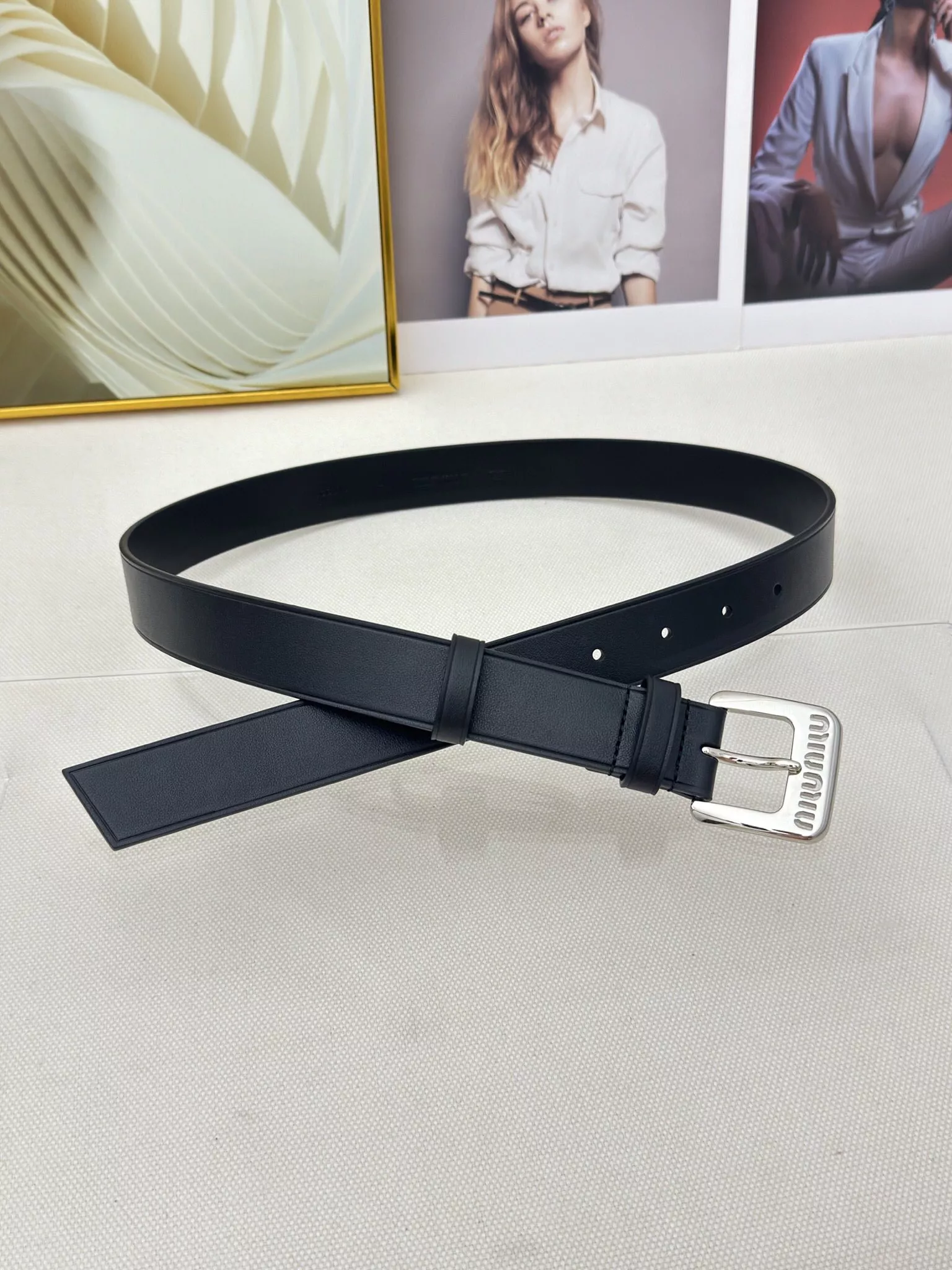MIU MIU AAA Quality Belts In 3.0cm For Women ModernLook 8947