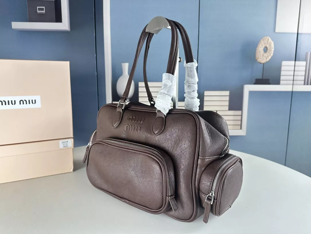 MIU MIU AAA Quality Handbags For Women Comfortable 9445