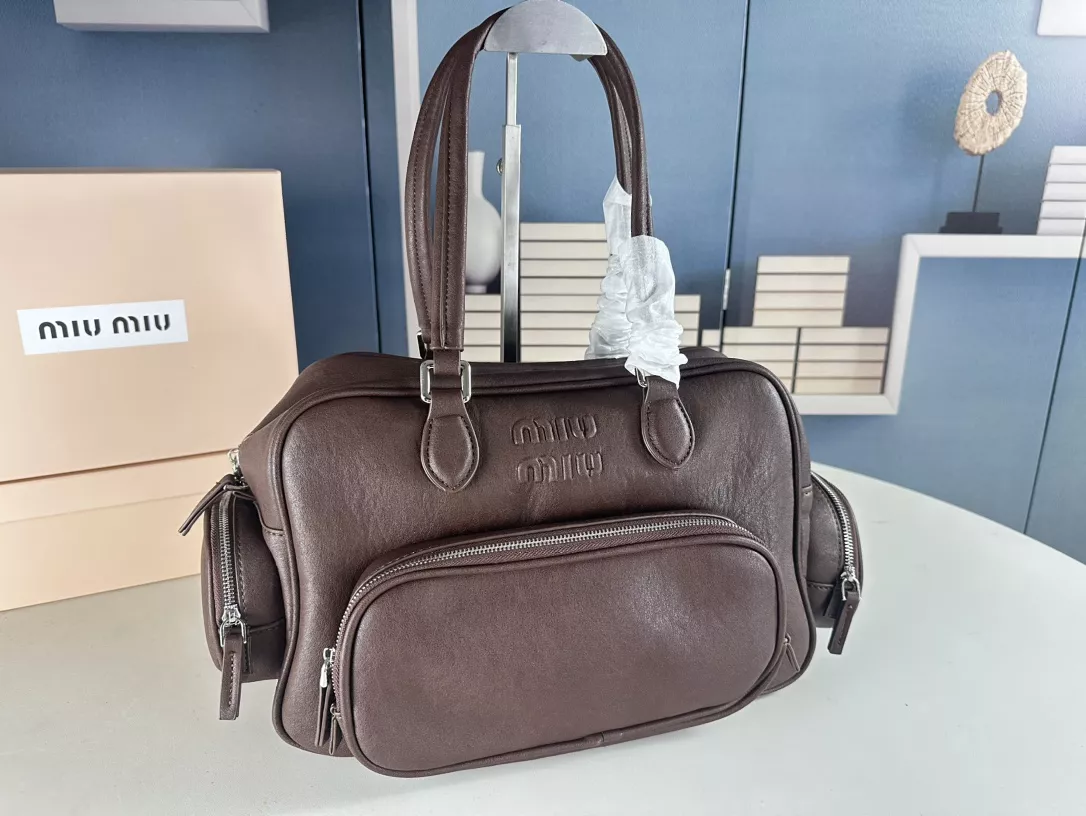 MIU MIU AAA Quality Handbags For Women Comfortable 9445