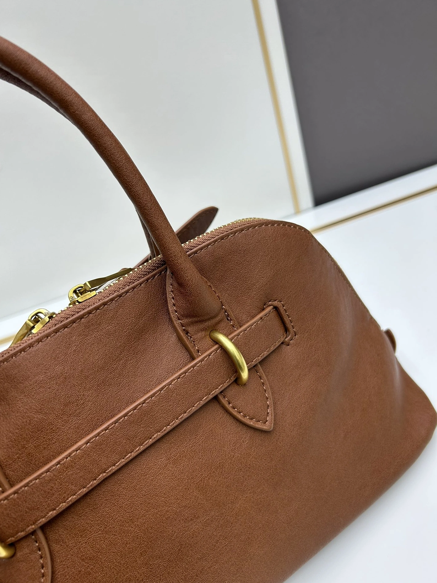 MIU MIU AAA Quality Handbags For Women Cozy 2353