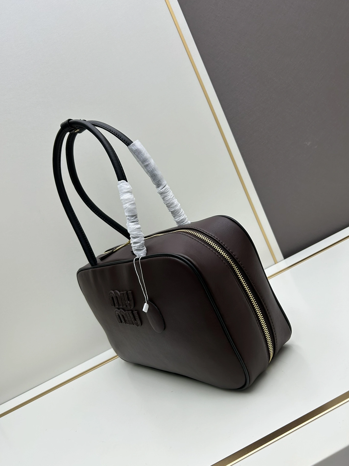 MIU MIU AAA Quality Handbags For Women Elegant 6706