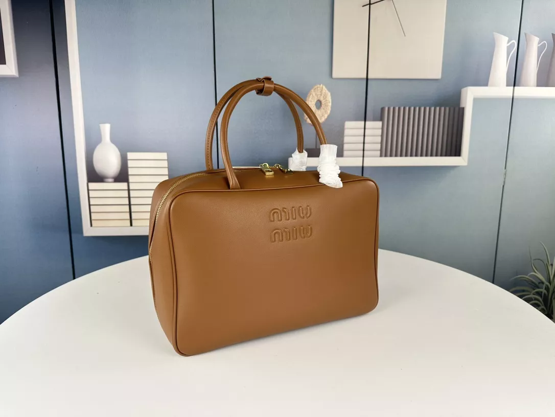 MIU MIU AAA Quality Handbags For Women EyeCatching 2977