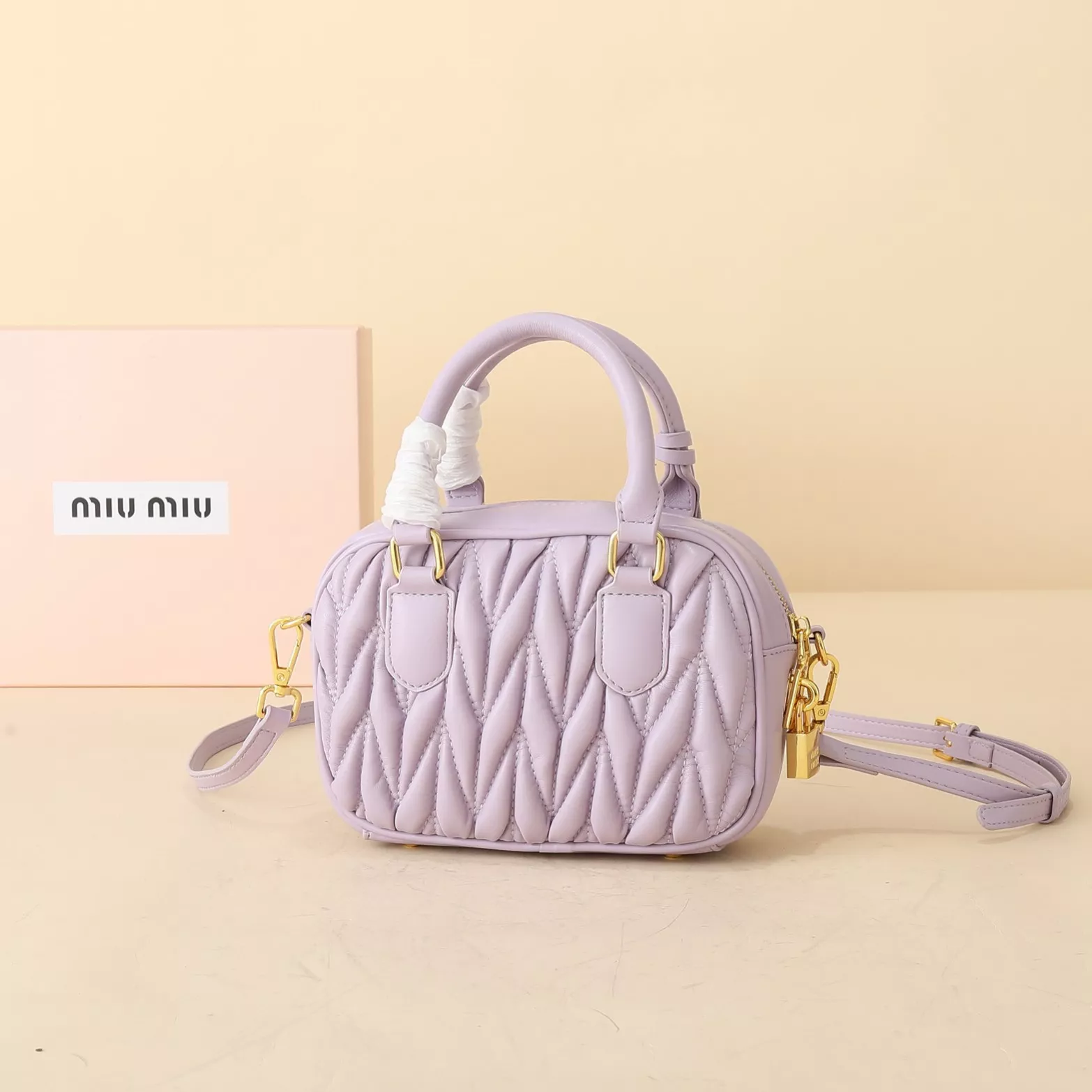 MIU MIU AAA Quality Handbags For Women Fashionable 9762