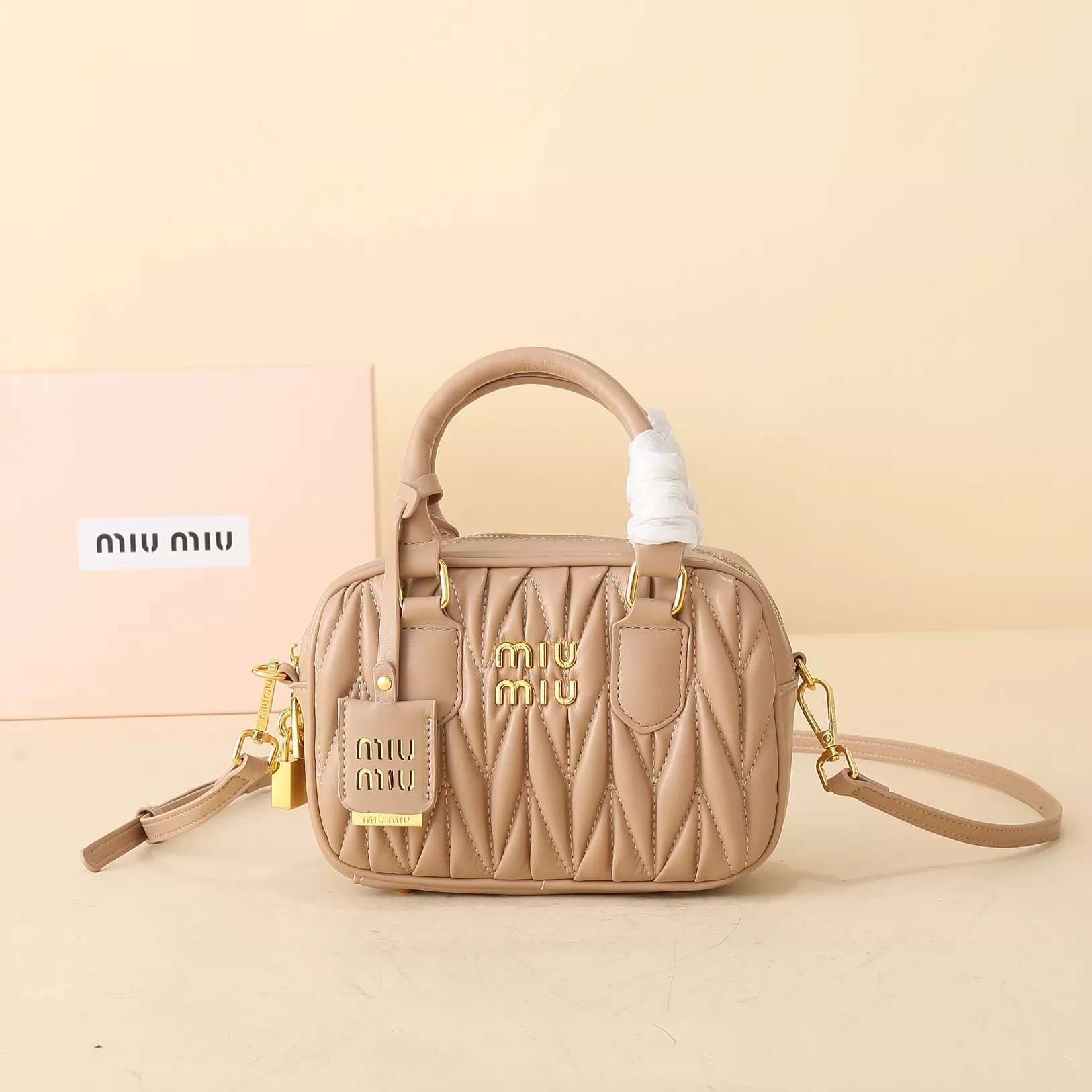 MIU MIU AAA Quality Handbags For Women GoodFit 4701