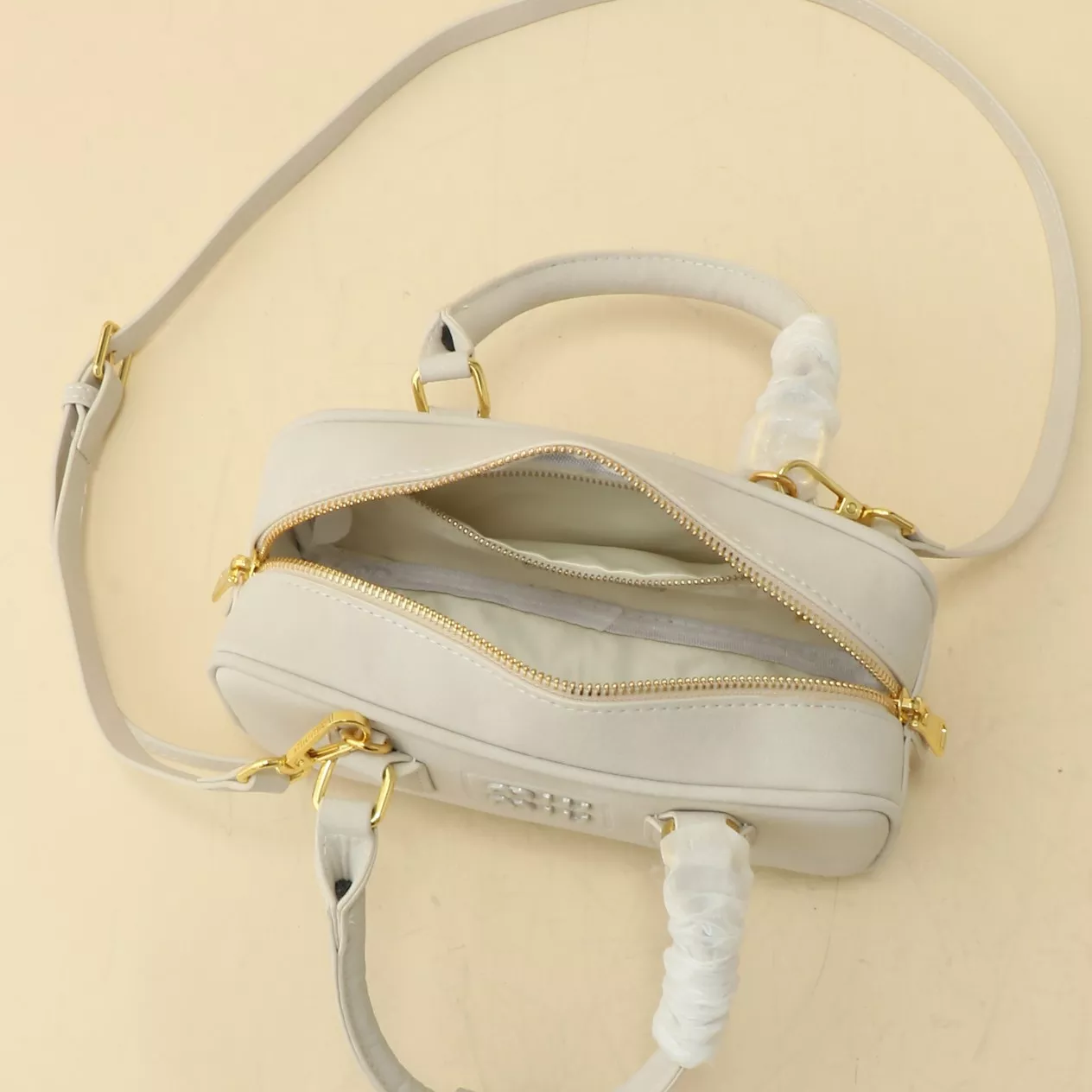 MIU MIU AAA Quality Handbags For Women Modern 8502