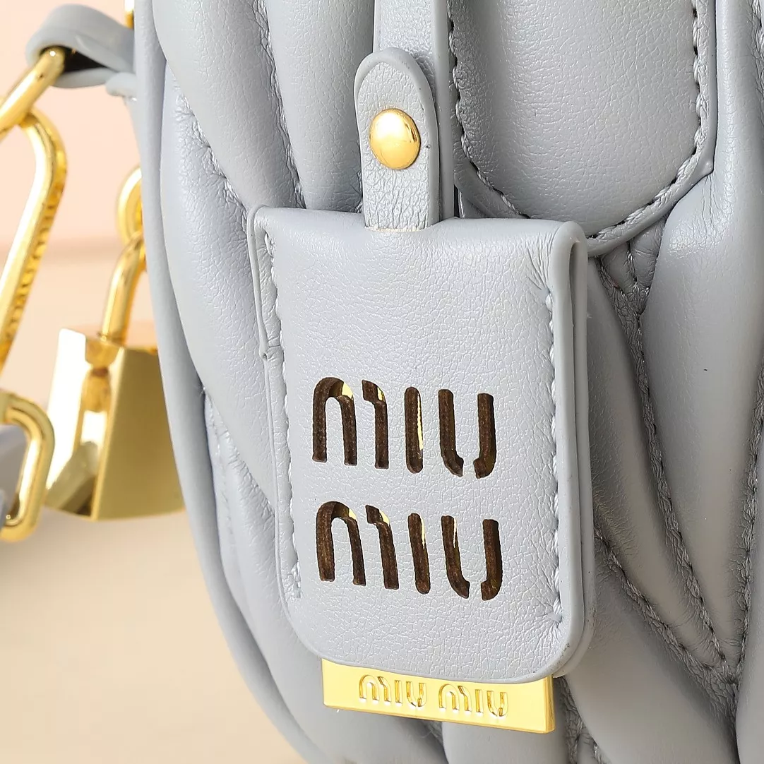 MIU MIU AAA Quality Handbags For Women ModernLook 1533