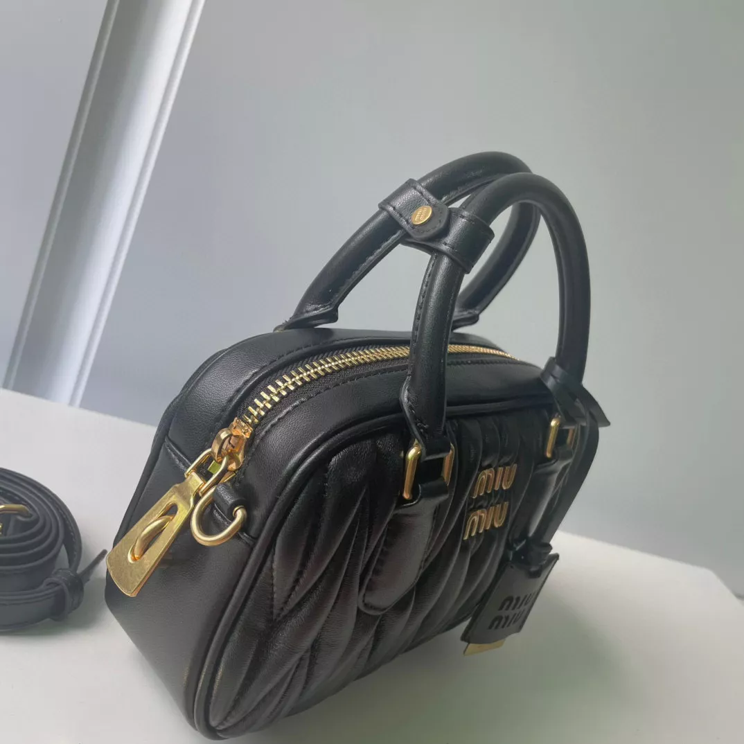 MIU MIU AAA Quality Handbags For Women NewStyle 9259