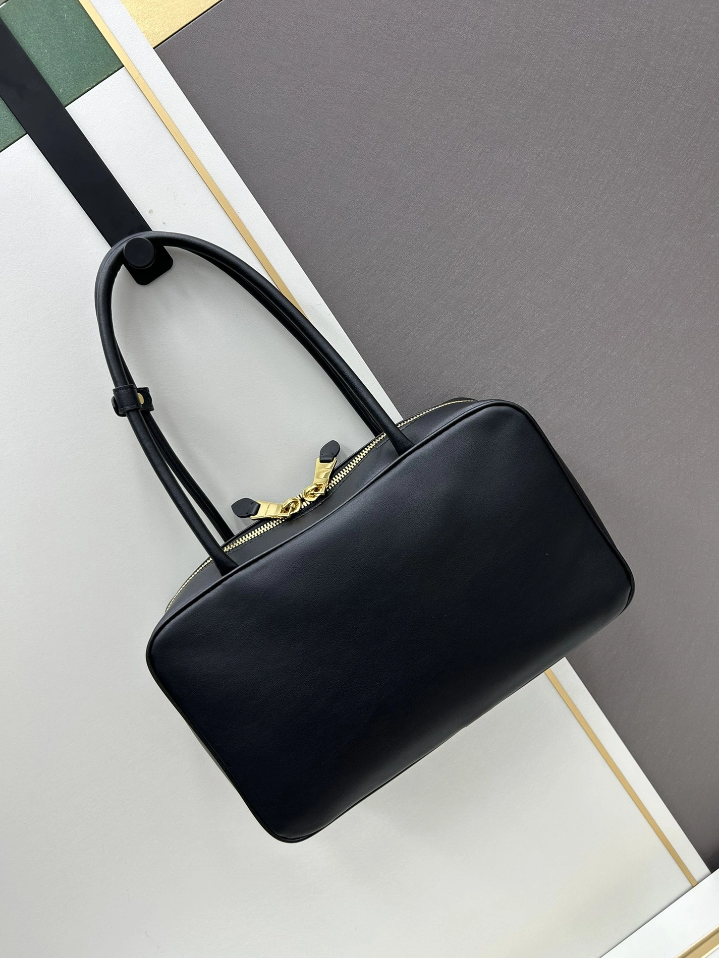 MIU MIU AAA Quality Handbags For Women Resilient 7302