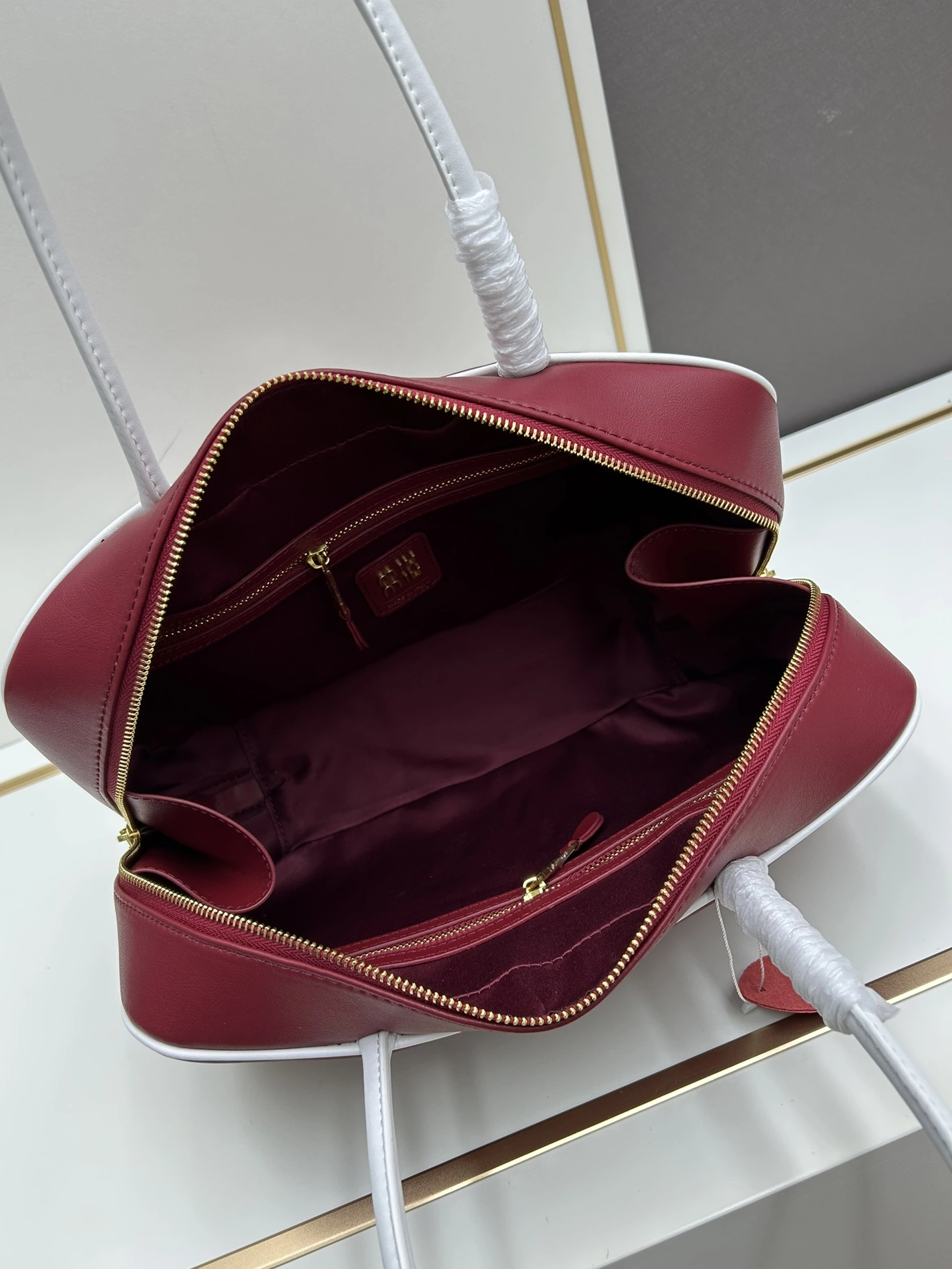 MIU MIU AAA Quality Handbags For Women SportInspired 677