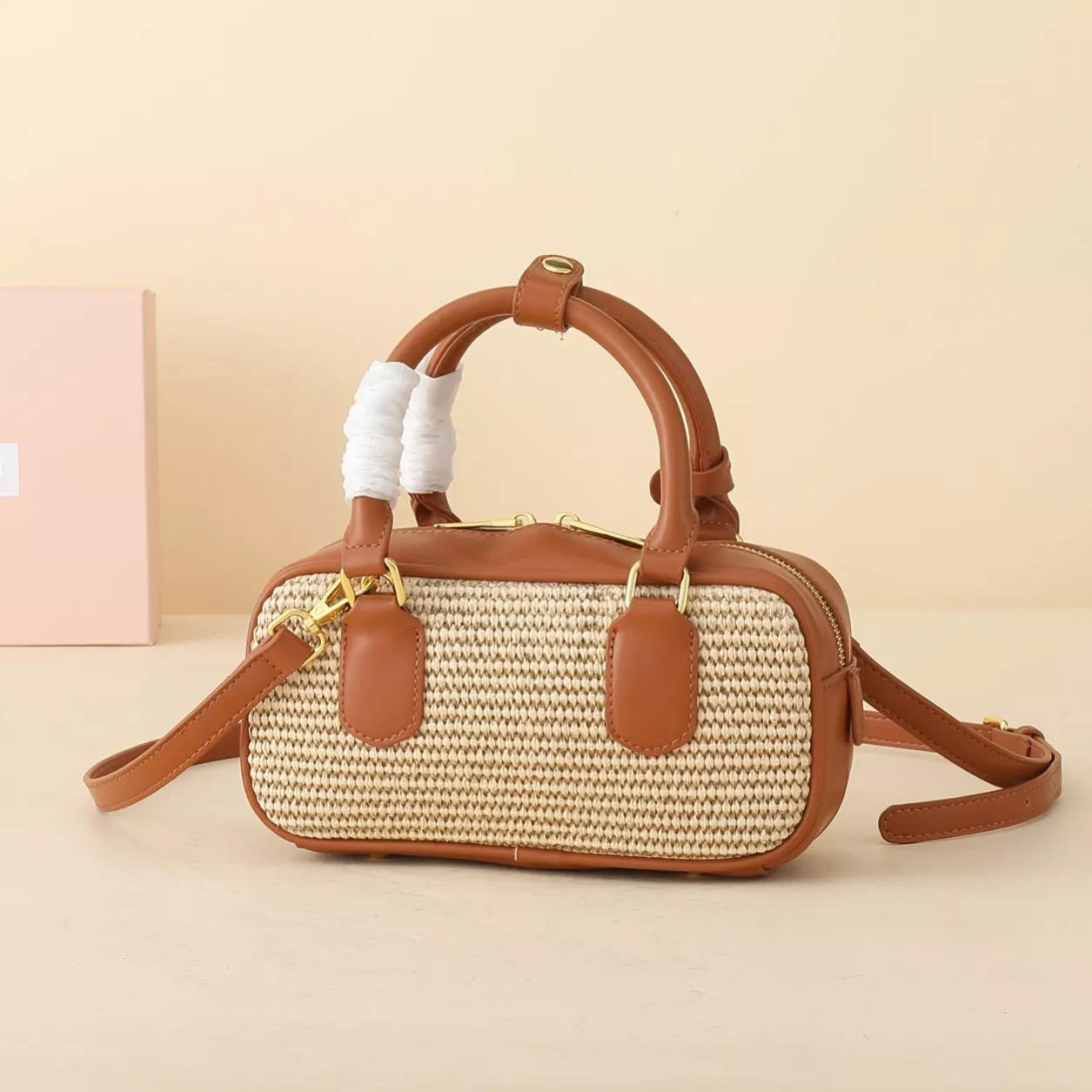 MIU MIU AAA Quality Handbags For Women Trendsetting 7872