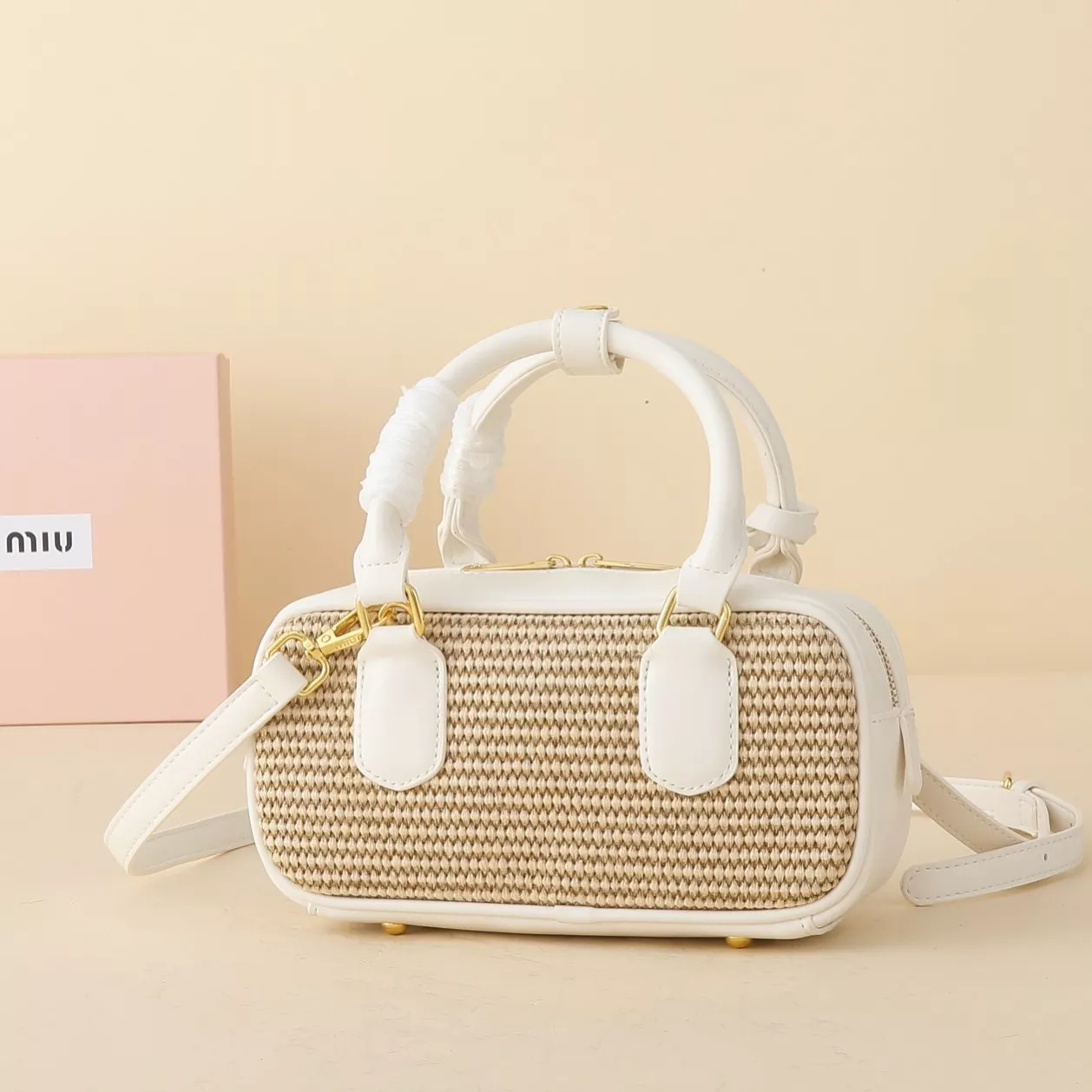MIU MIU AAA Quality Handbags For Women Trendy 8629