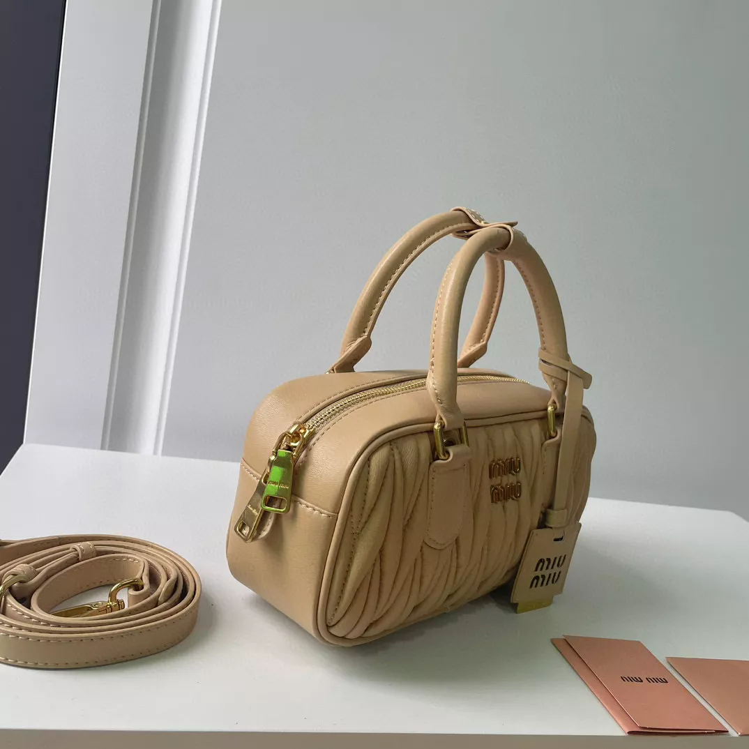 MIU MIU AAA Quality Handbags For Women Versatile 3003
