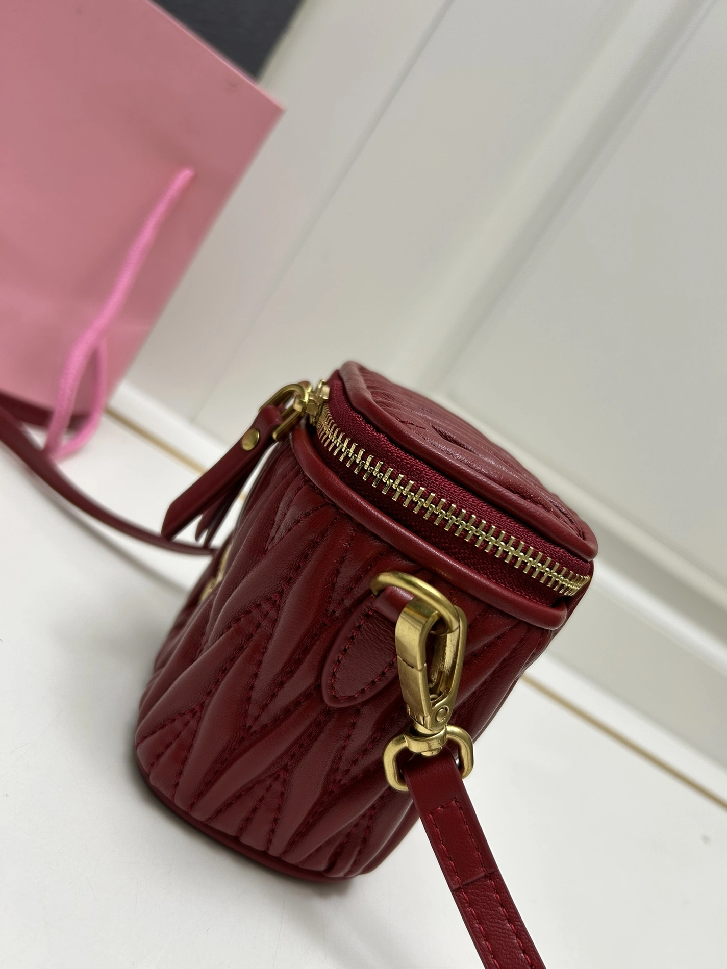 MIU MIU AAA Quality Messenger Bags For Women Flexible 5102