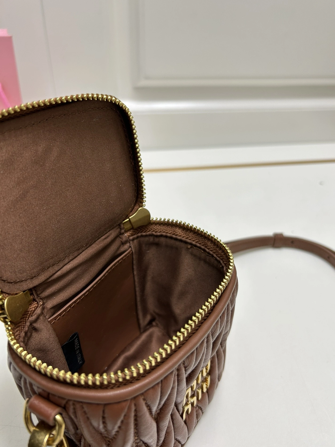 MIU MIU AAA Quality Messenger Bags For Women Minimalist 1491