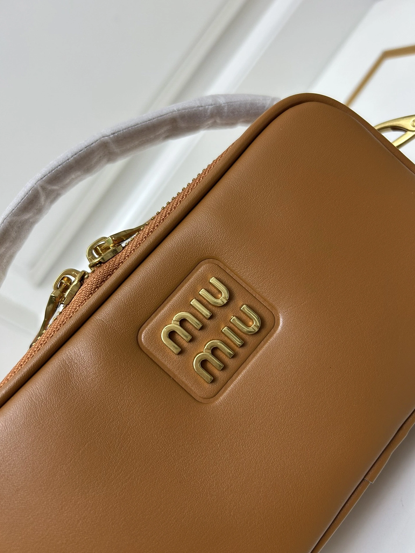 MIU MIU AAA Quality Messenger Bags For Women Popular 6508