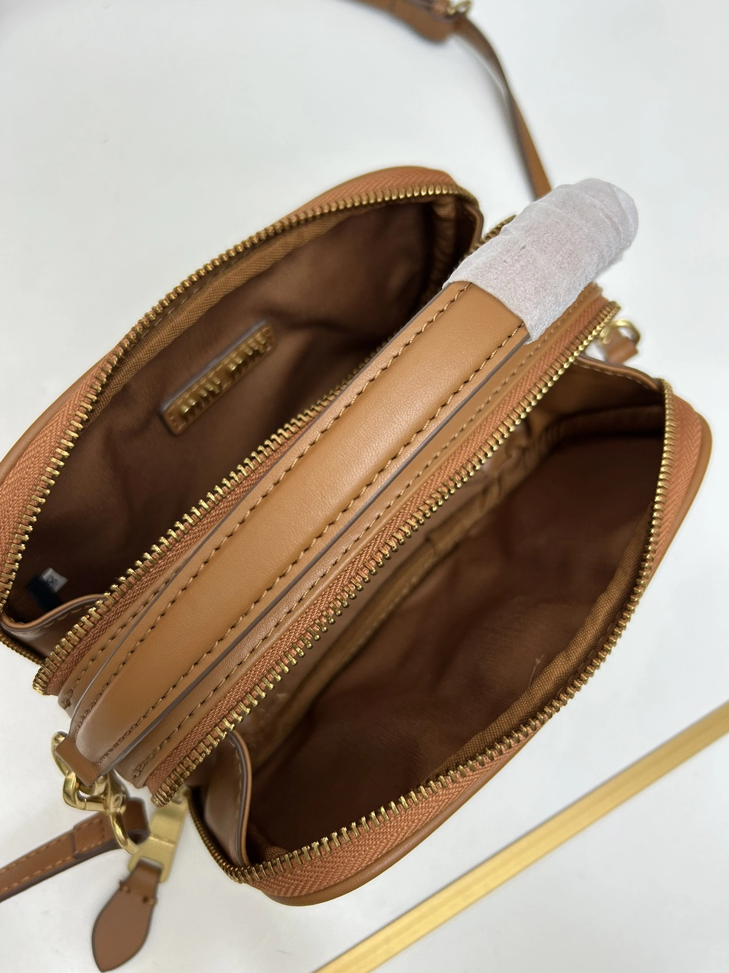 MIU MIU AAA Quality Messenger Bags For Women Popular 6508