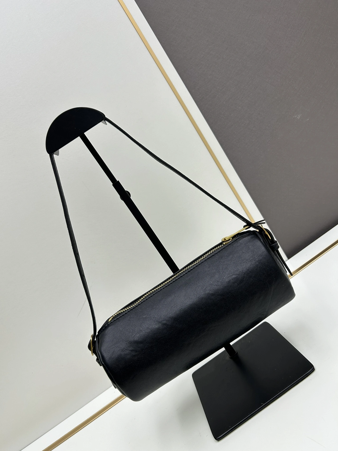 MIU MIU AAA Quality Shoulder Bags For Women Compact 1340
