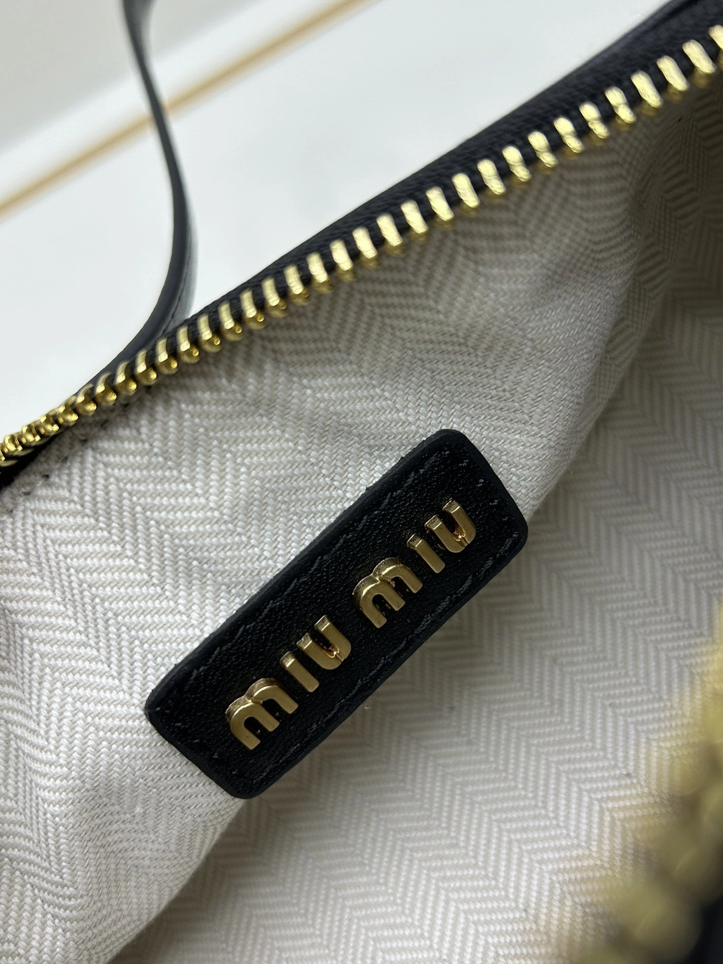 MIU MIU AAA Quality Shoulder Bags For Women Compact 1340