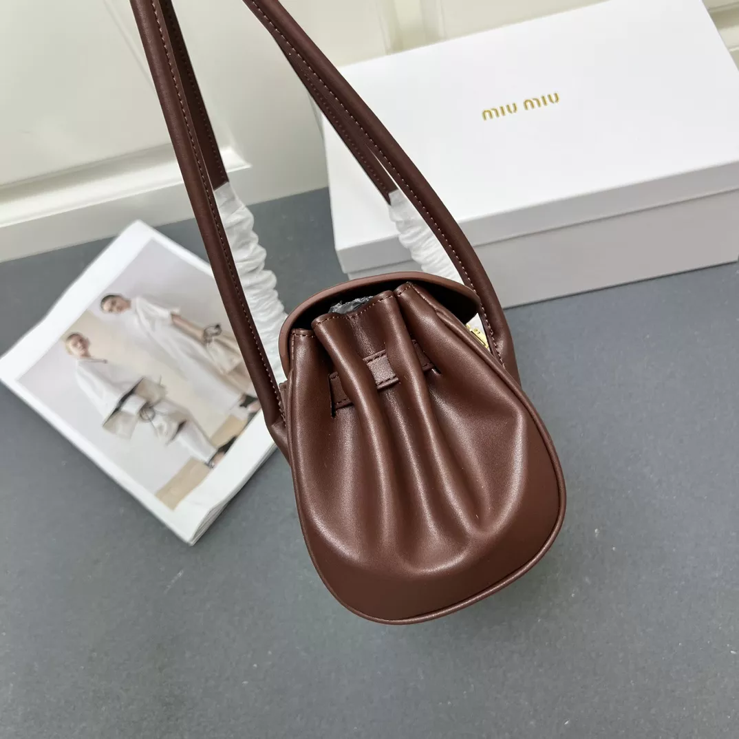 MIU MIU AAA Quality Shoulder Bags For Women Cozy 5182