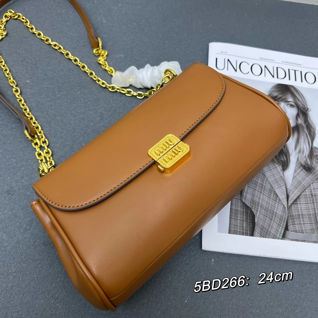 MIU MIU AAA Quality Shoulder Bags For Women Durable 4708